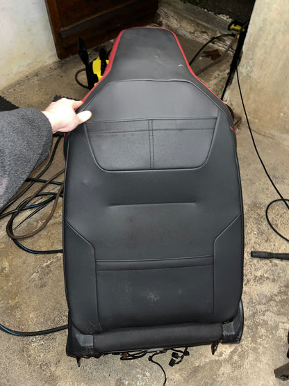 Sièges chauffants ventilés de Golf 8 GTI