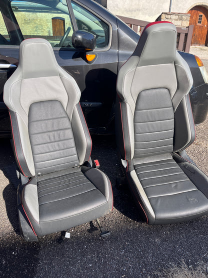 Sièges chauffants ventilés de Golf 8 GTI