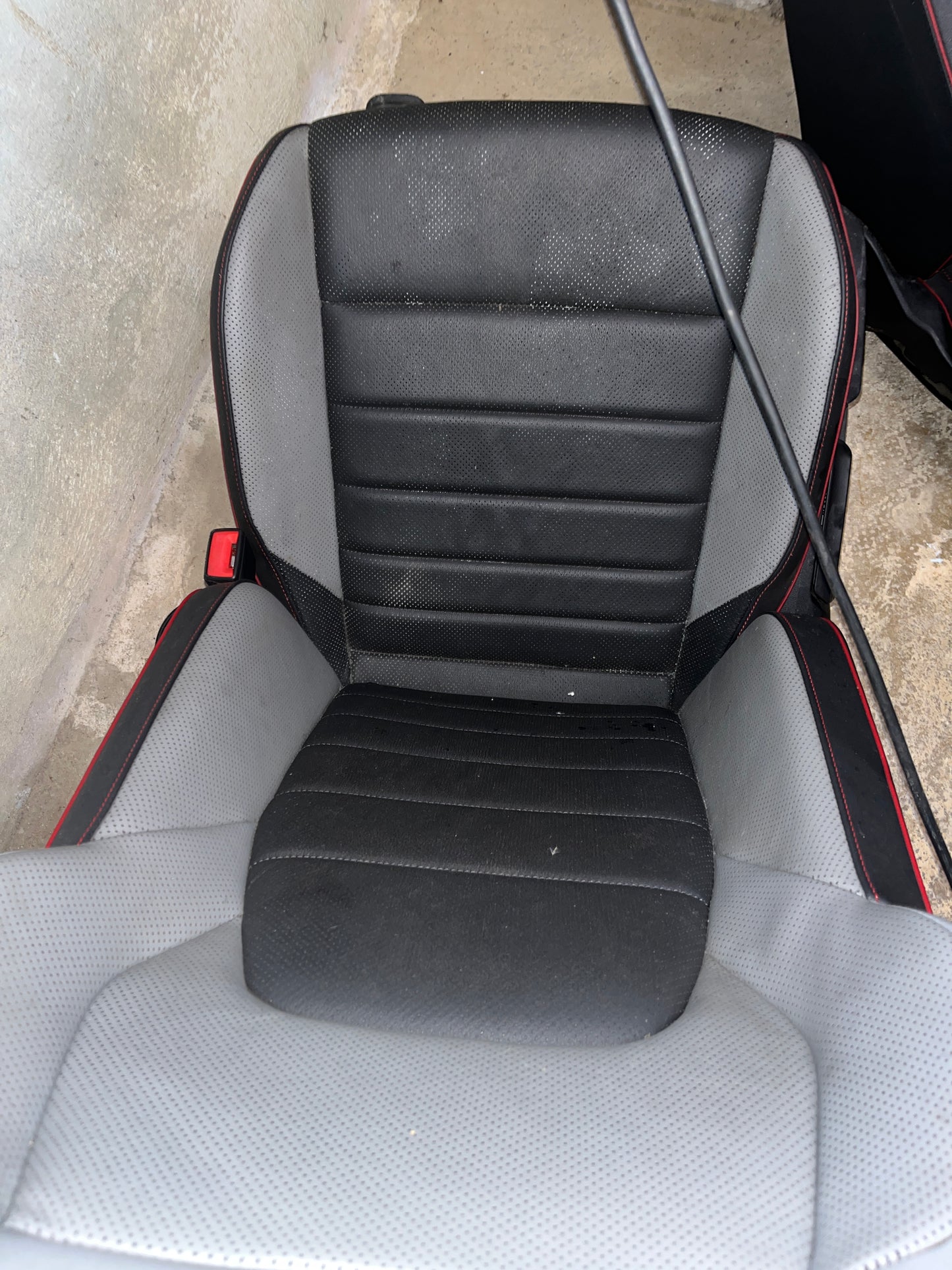 Sièges chauffants ventilés de Golf 8 GTI